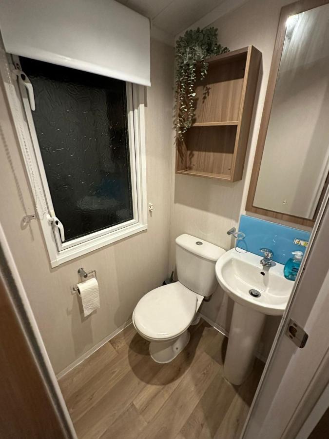Luxurious 6 Berth Swift Bordeaux On Lyons Robin Hood Rhyl Βίλα Meliden Εξωτερικό φωτογραφία