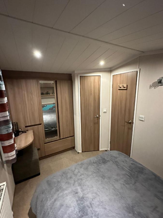 Luxurious 6 Berth Swift Bordeaux On Lyons Robin Hood Rhyl Βίλα Meliden Εξωτερικό φωτογραφία